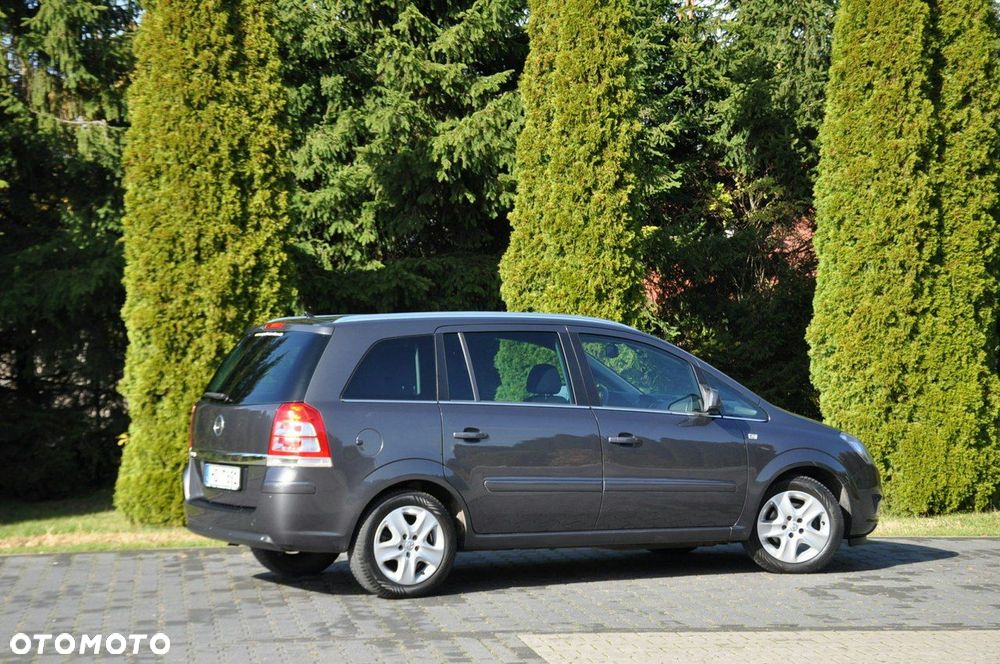 Opel Zafira - 5