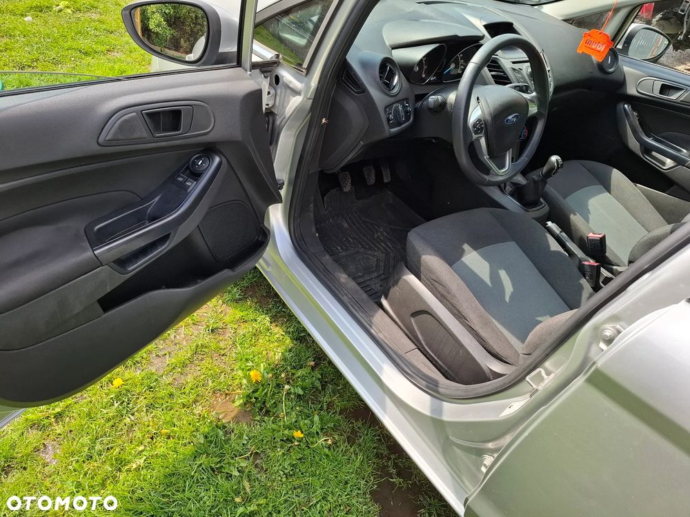 Ford Fiesta 1.25 Trend - 10