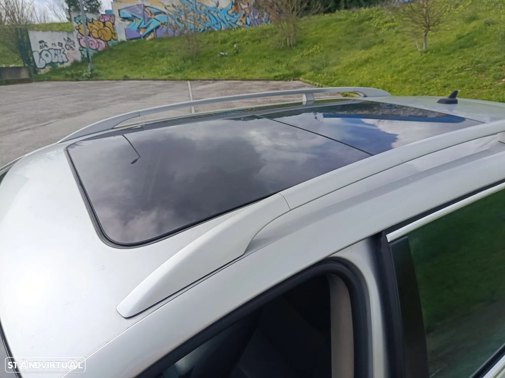 VW Golf Variant 1.6 TDi DPF BlueMotion Comfortline - 8