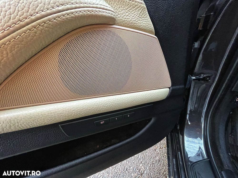 BMW Seria 5 530d xDrive Gran Turismo Aut. Luxury Line - 10