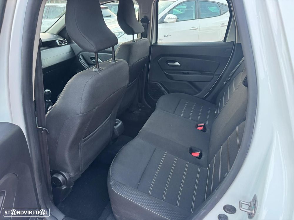 Dacia Duster 1.5 Blue dCi Extreme - 13