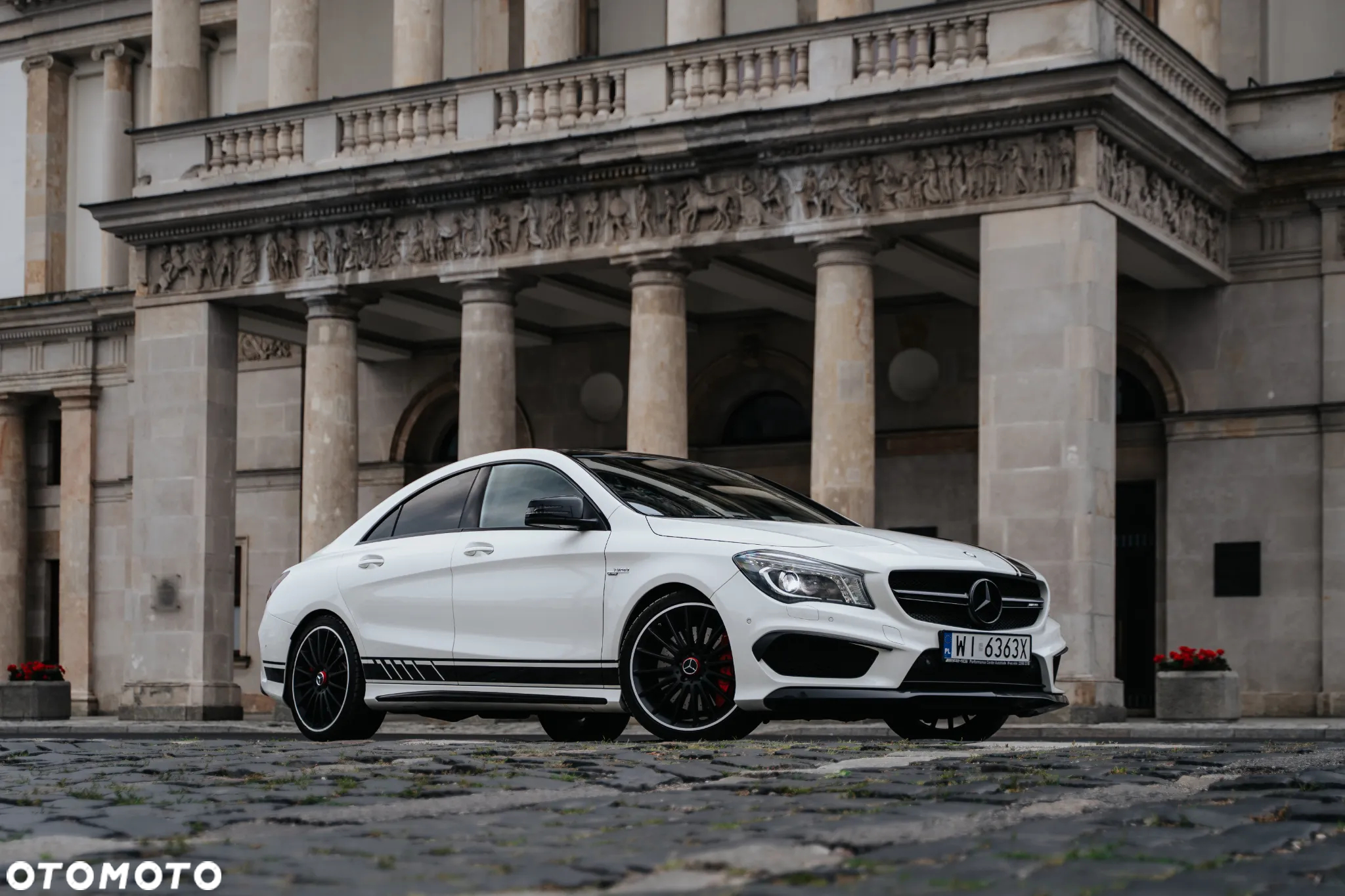 Mercedes-Benz CLA 45 AMG 4-Matic - 2