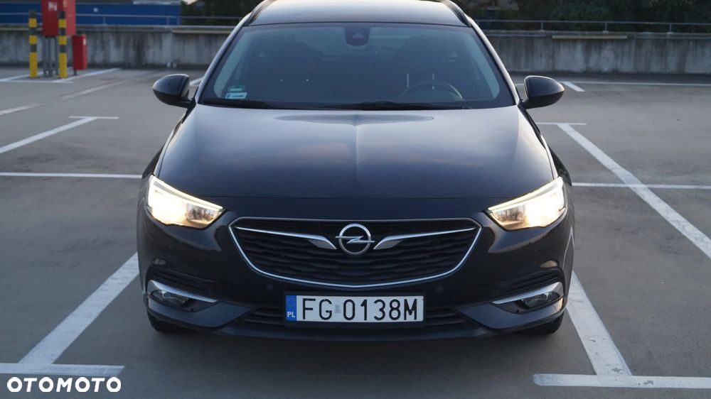 Opel Insignia 1.6 CDTI Sports Tourer ecoFLEXStart/Stop Business Edition - 1
