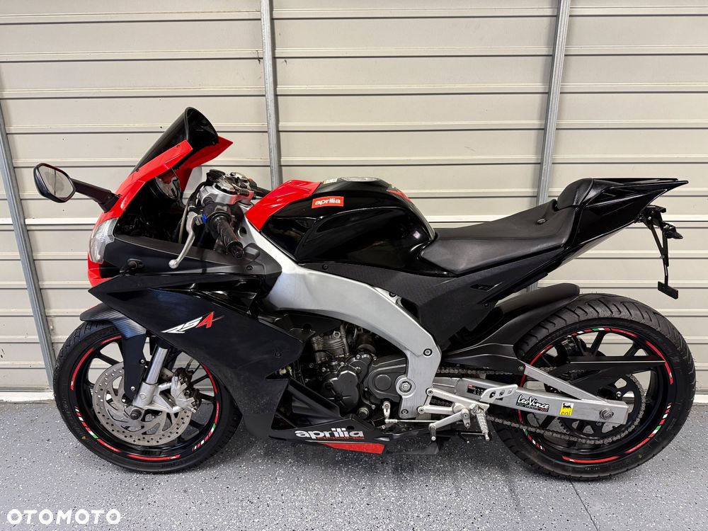 Aprilia RS - 9