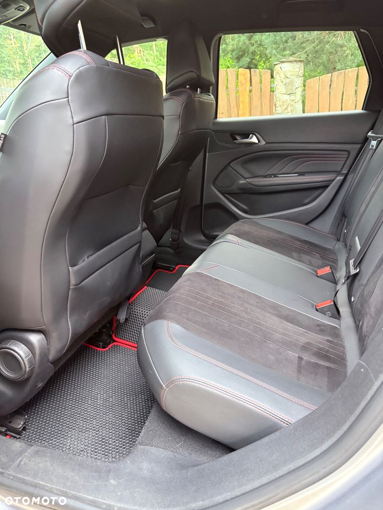 Peugeot 308 - 16