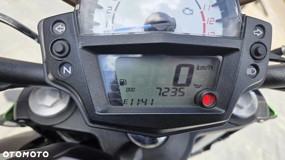 Kawasaki ER - 7