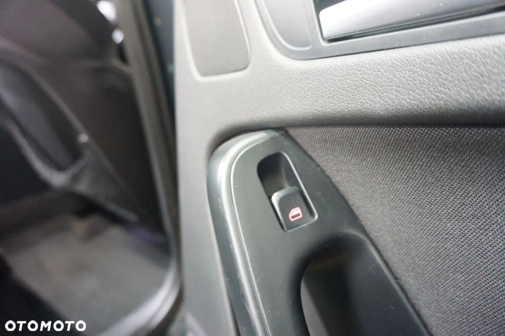 Audi A4 Avant 2.0 TDI - 29