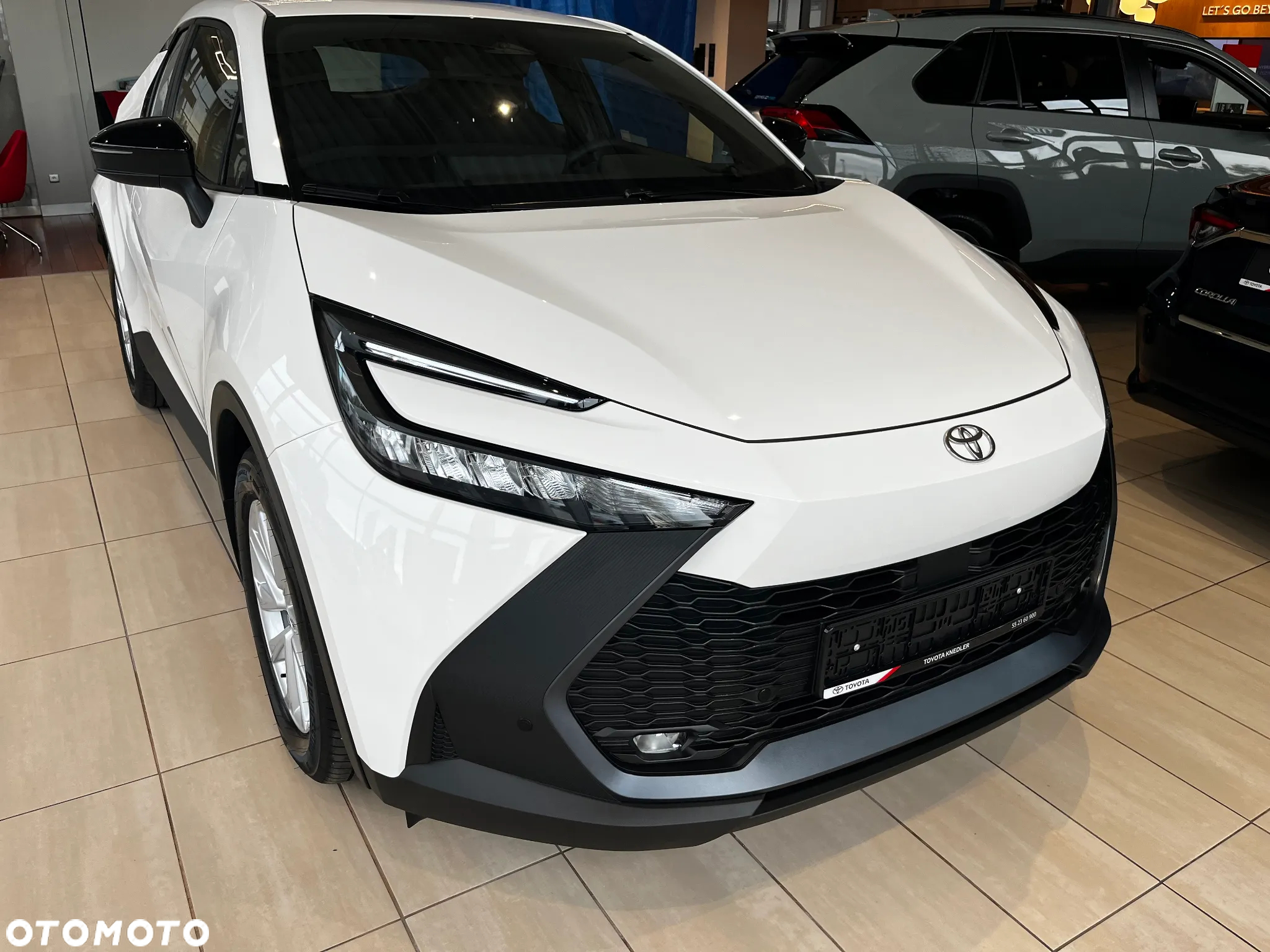 Toyota C-HR 1.8 Hybrid Comfort - 2