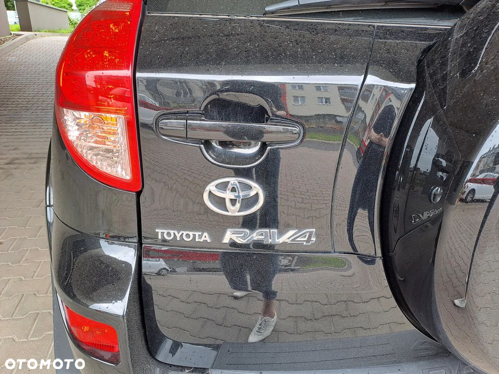 Toyota RAV4 - 15