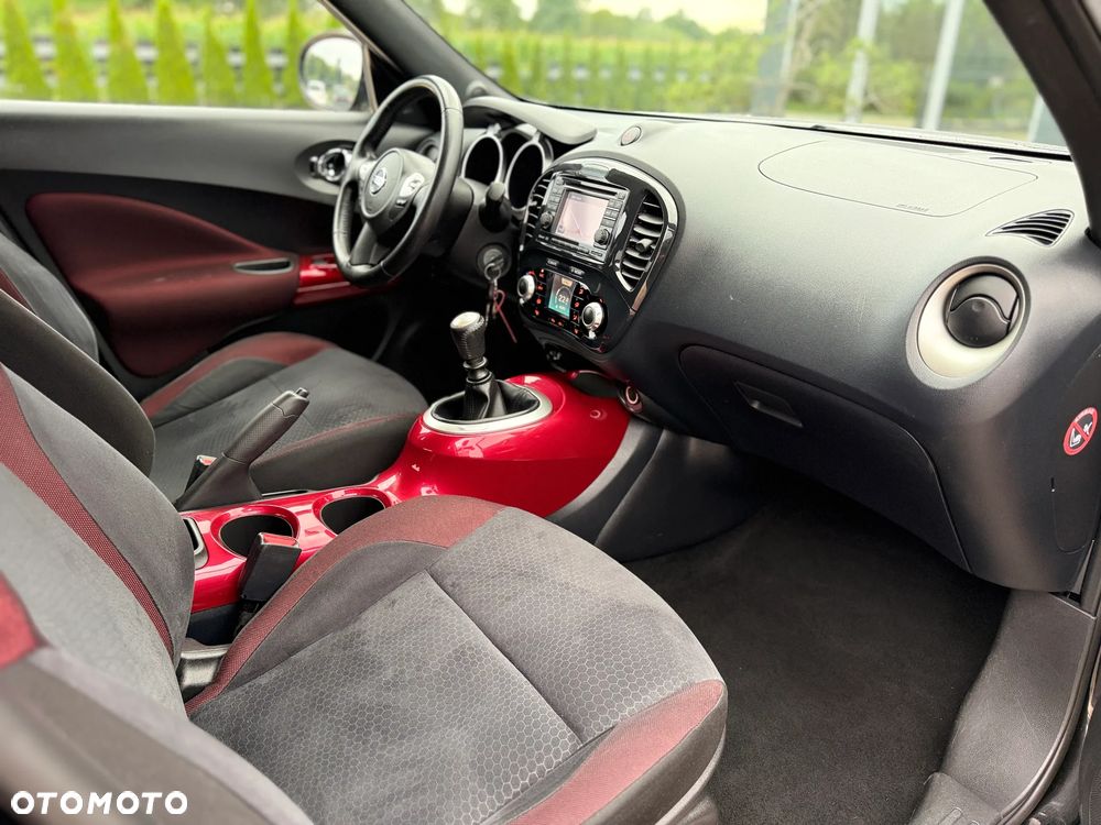Nissan Juke 1.6 DIG-T Tekna - 17