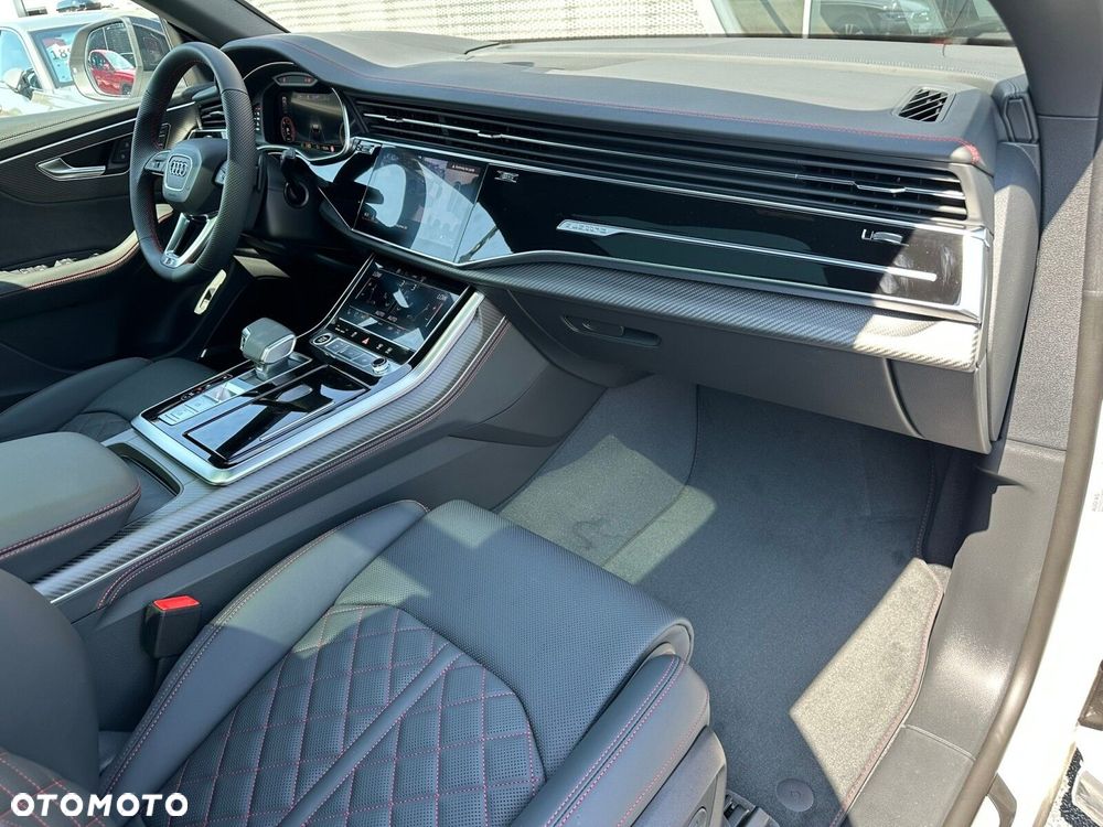 Audi Q8 - 27