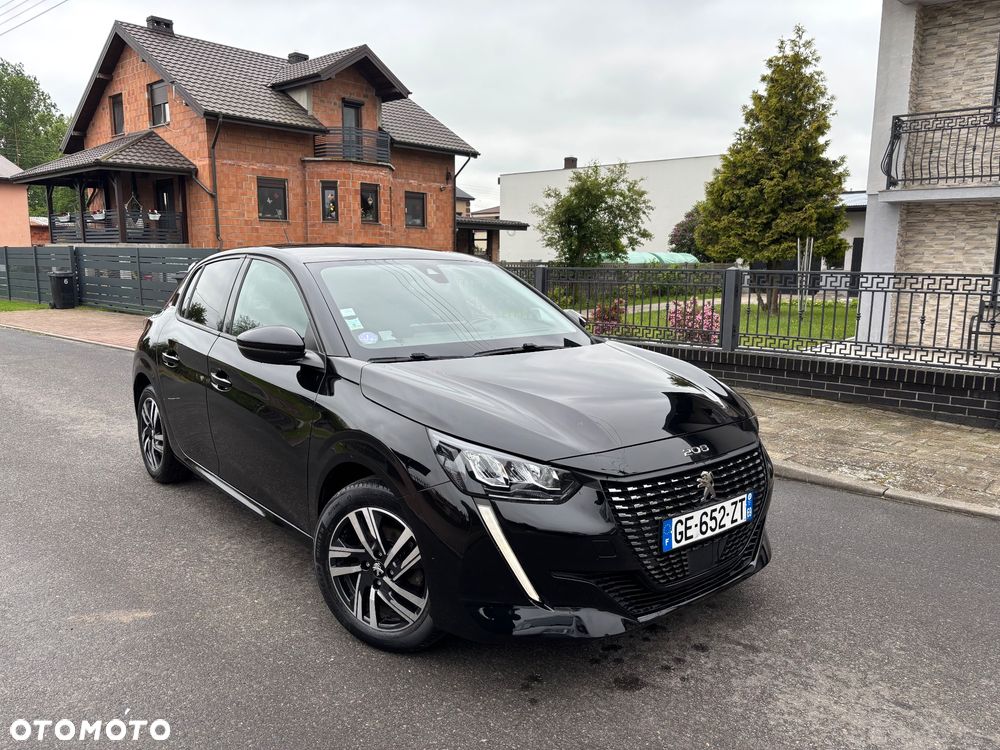 Peugeot 208 PureTech 100 EAT8 Allure - 3