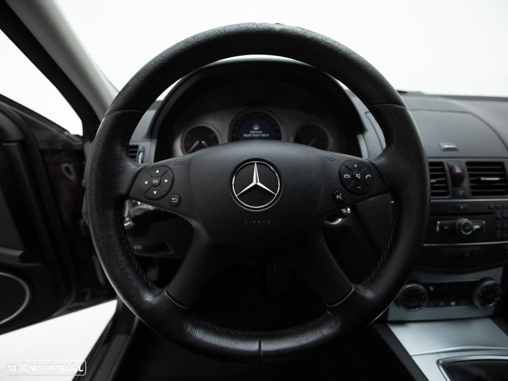 Mercedes-Benz C 220 - 14