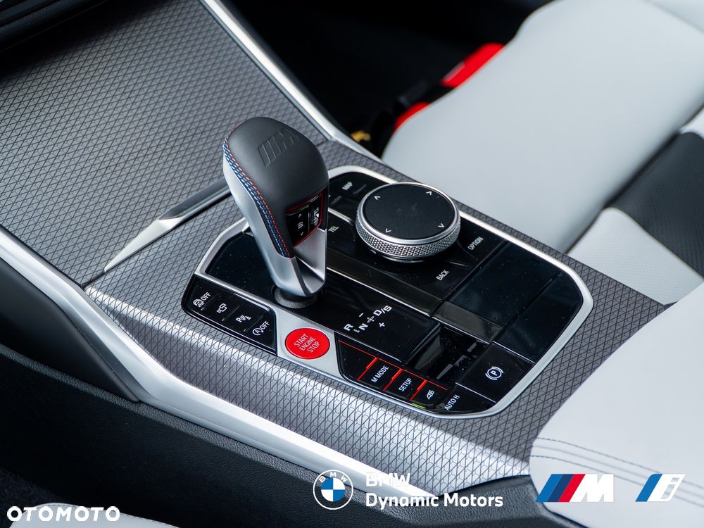 BMW M3 Competition M xDrive - 29