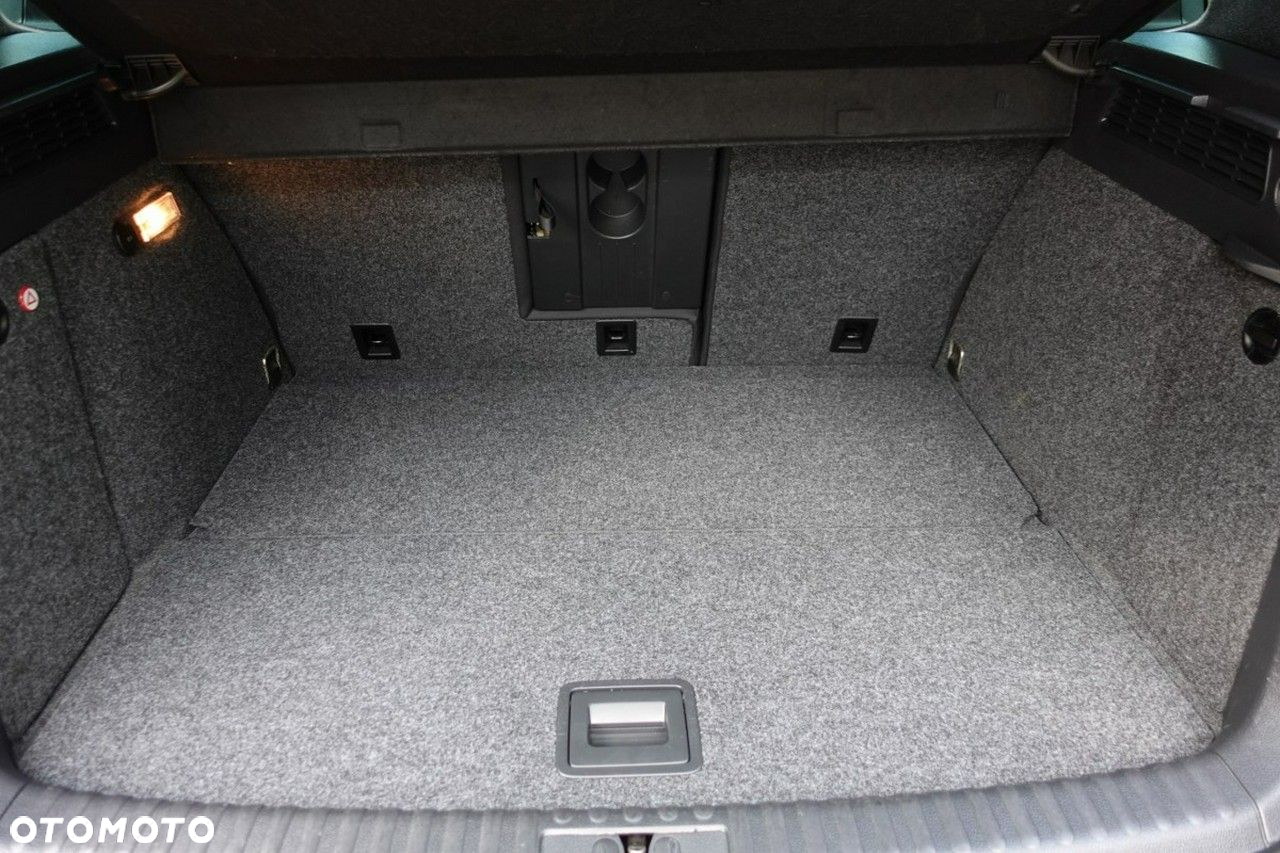 Volkswagen Tiguan - 21