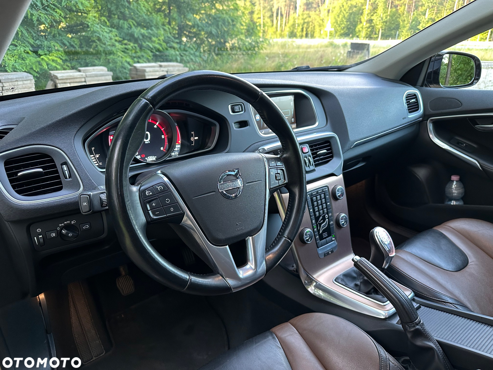 Volvo V40 Cross Country D2 Summum - 10