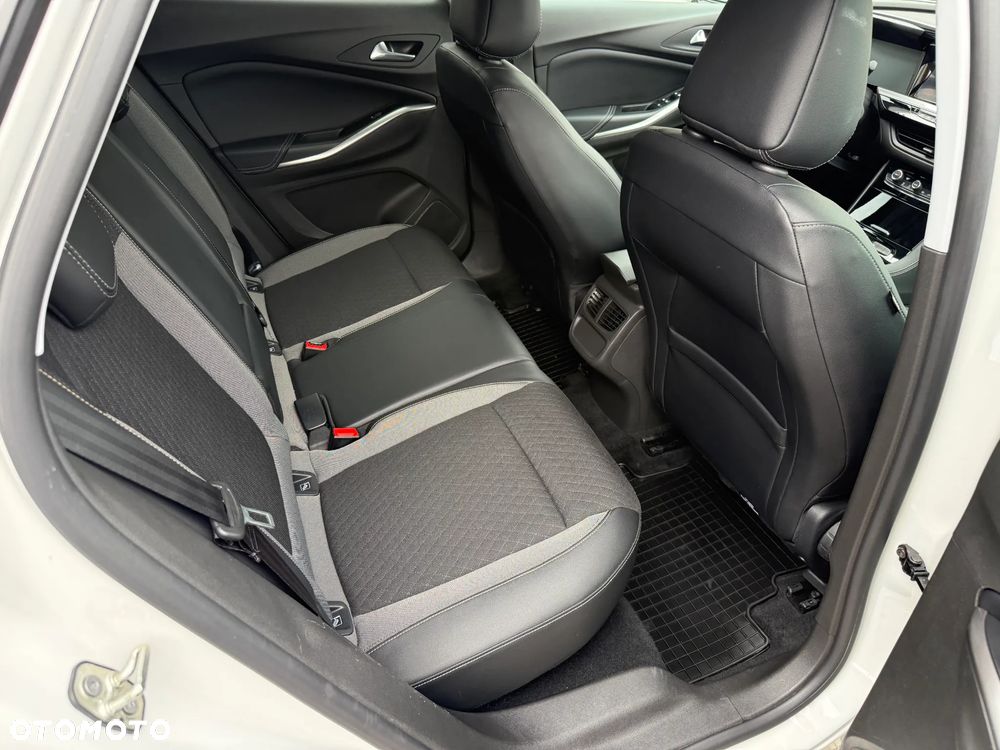 Opel Grandland X 1.5 D Start/Stop Automatik Design Line - 29