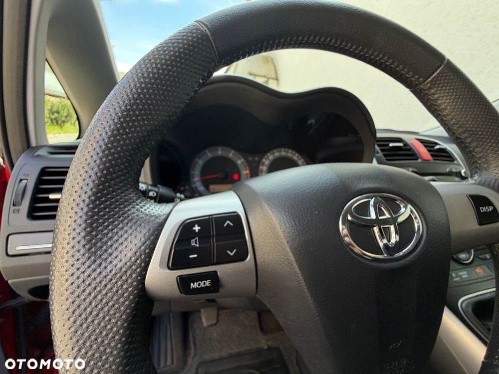 Toyota Auris 1.6 Sol - 22