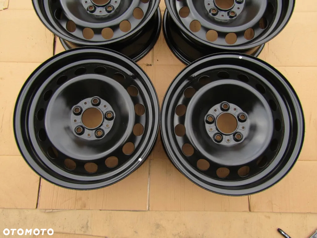 4x Felgi 17 BMW X1 E90 E91 7,5j 5x120 ET34 / oryginał - 7