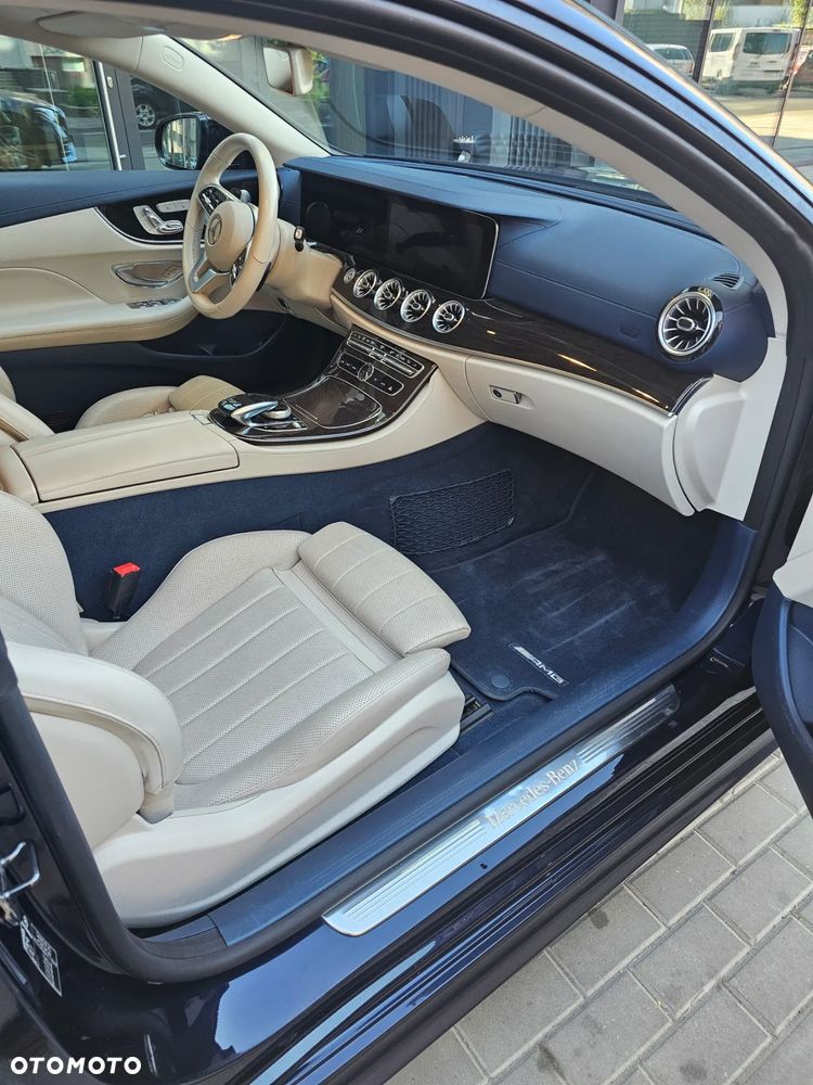 Mercedes-Benz Klasa E 450 4Matic 9G-TRONIC AMG Line - 5