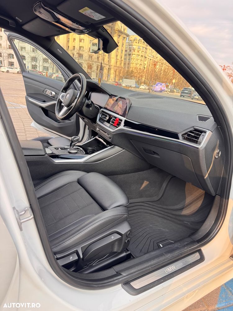 BMW Seria 3 320d Aut. Edition Luxury Line Purity - 16