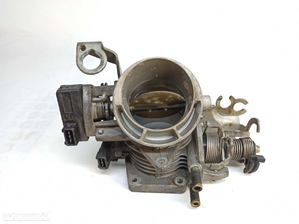 CORPO DE BORBOLETAS BMW SERIE 5 BERLINA (E39) 523I - 4