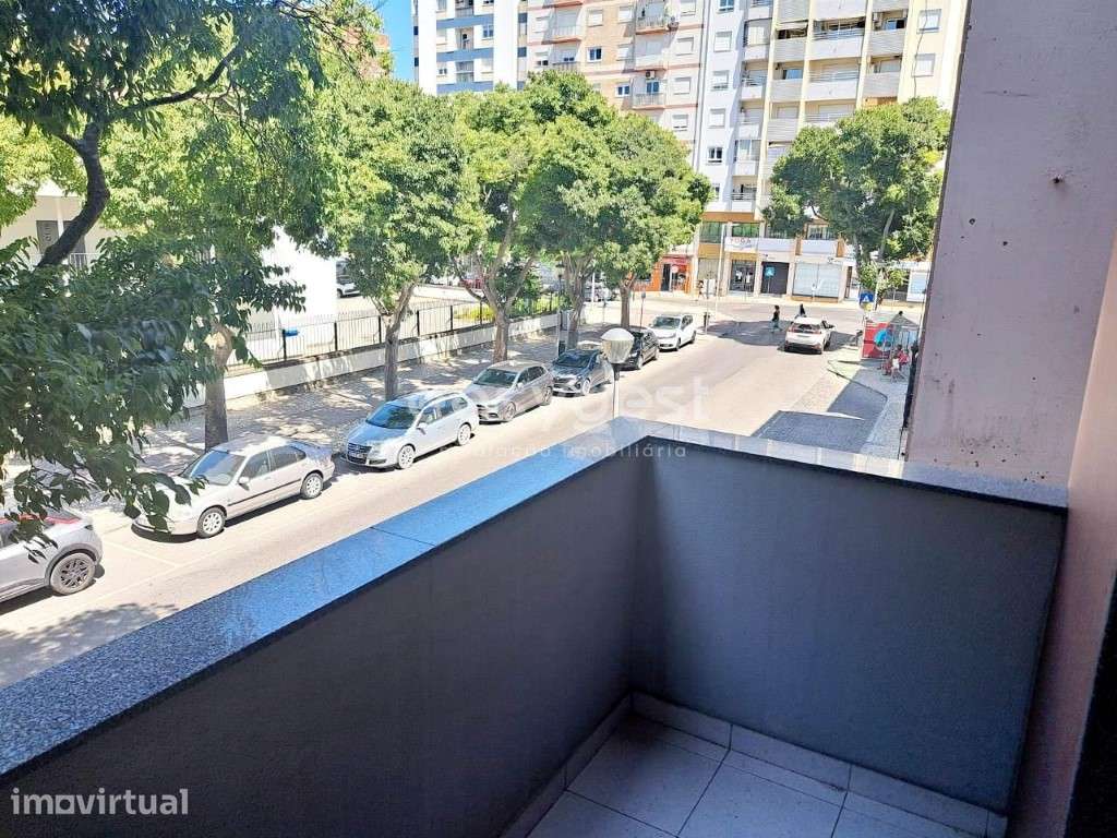 Apartamento de 176mts2, tipologia T3 com terraço na Baixa Setubalense. - Grande imagem: 3/15