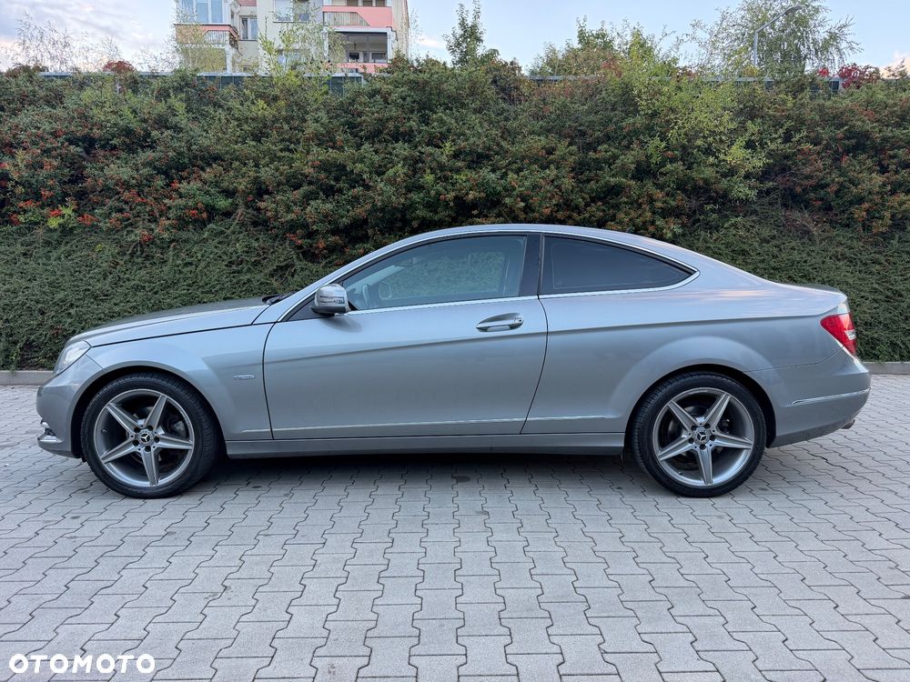 Mercedes-Benz Klasa C 180 BlueEFFICIENCY - 2