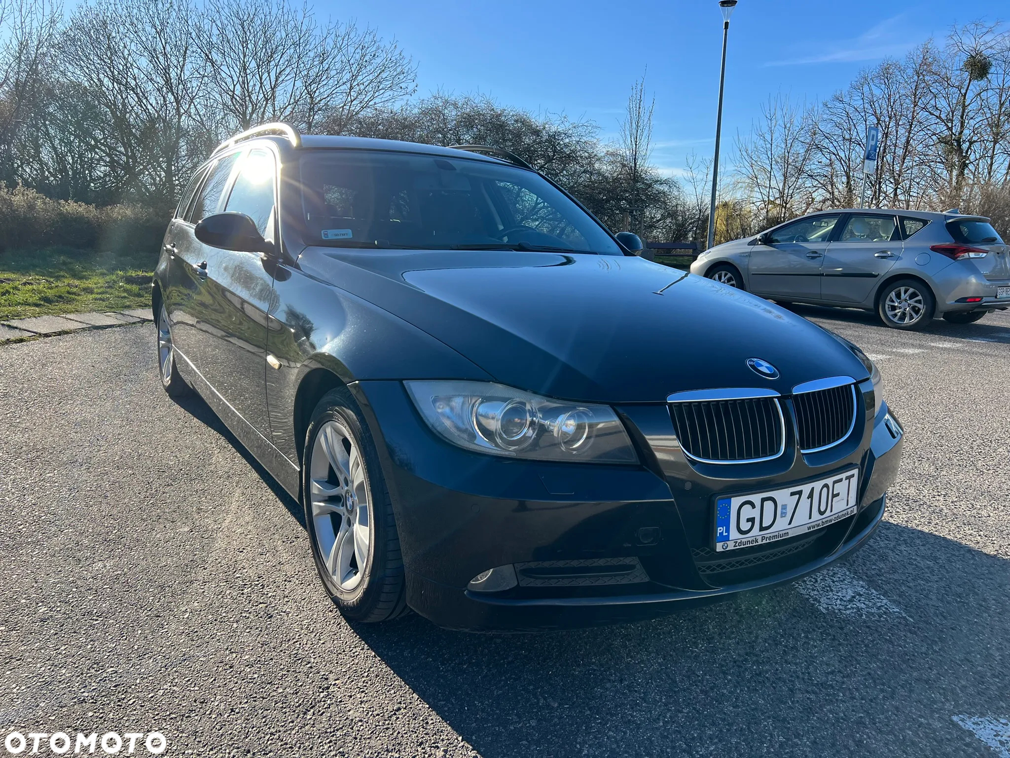 BMW Seria 3 318i - 3
