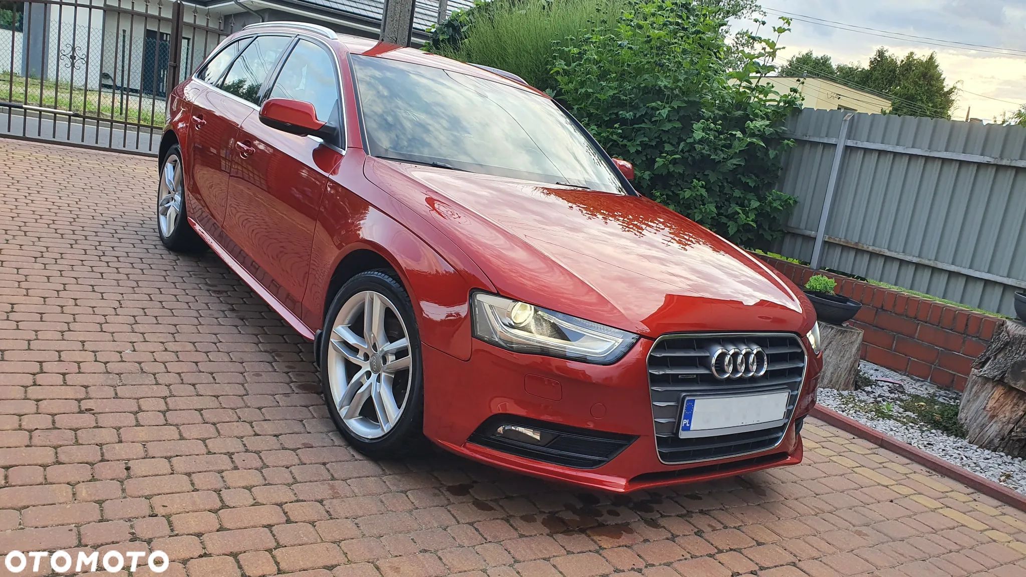 Audi A4 2.0 TDI Quattro Line - 1