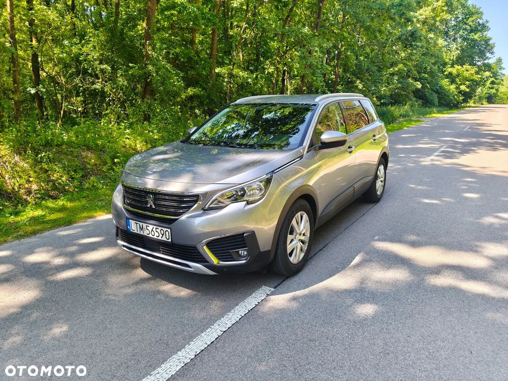 Peugeot 5008 - 1