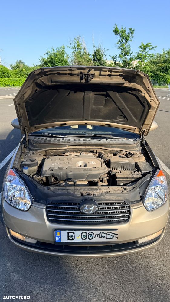 Hyundai Accent MC 1.4 DOHC GL STD - 12