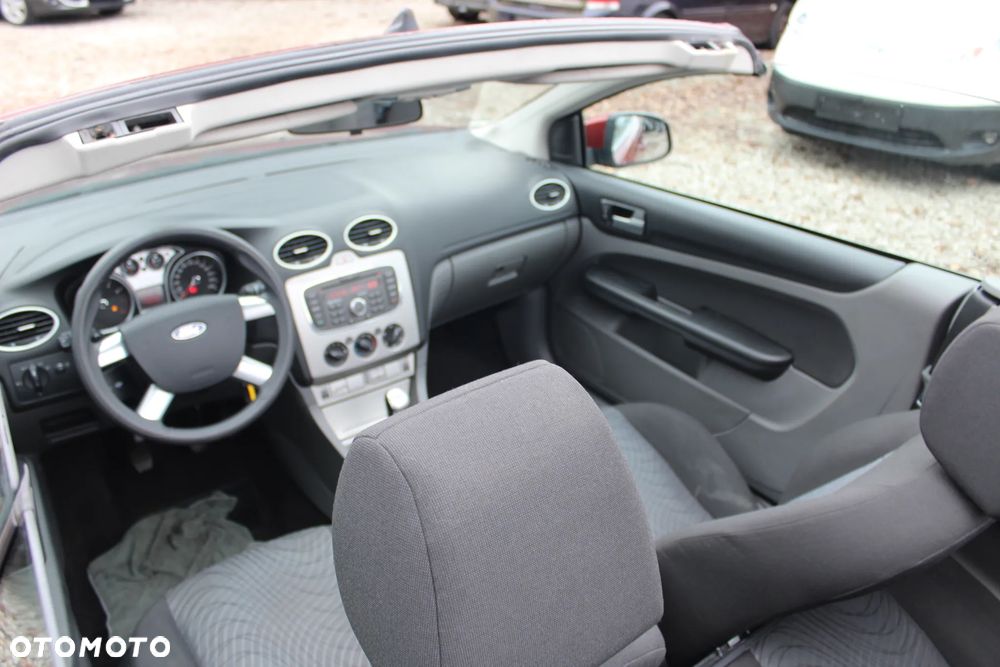 Ford Focus CC 1.6 Sport - 12