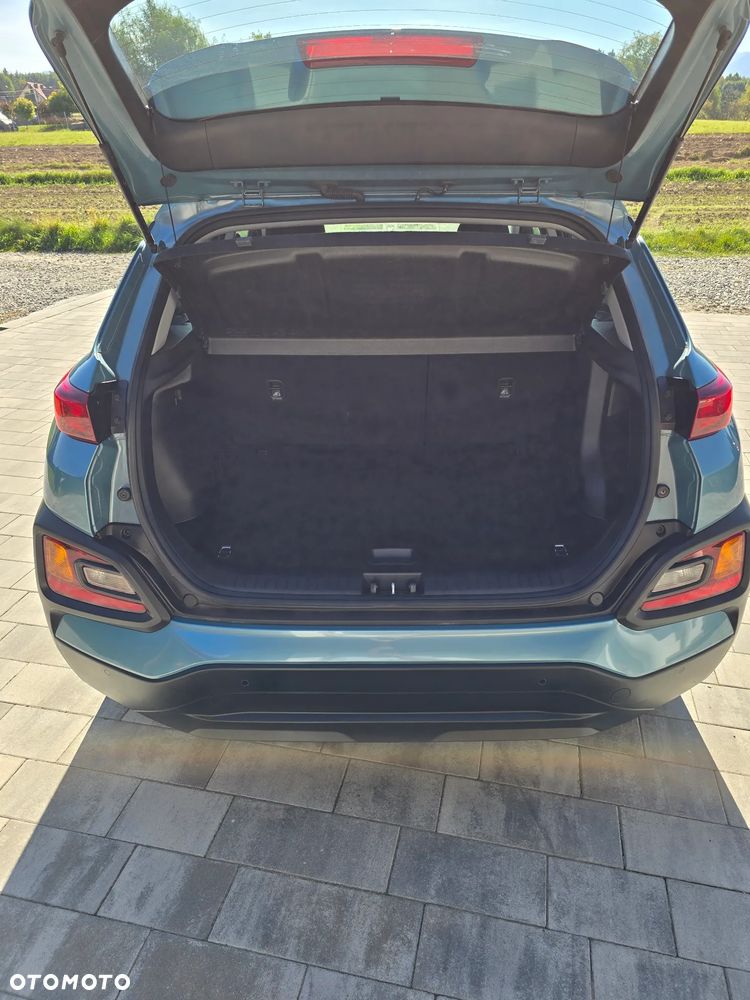 Hyundai Kona - 10