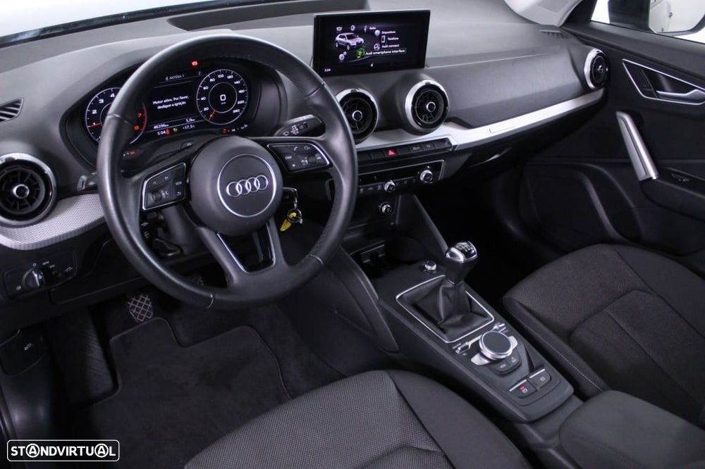 Audi Q2 30 TFSI Advanced - 33