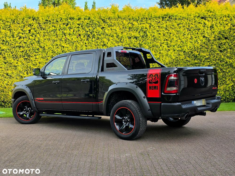 Dodge RAM 5.7 4x4 - 12