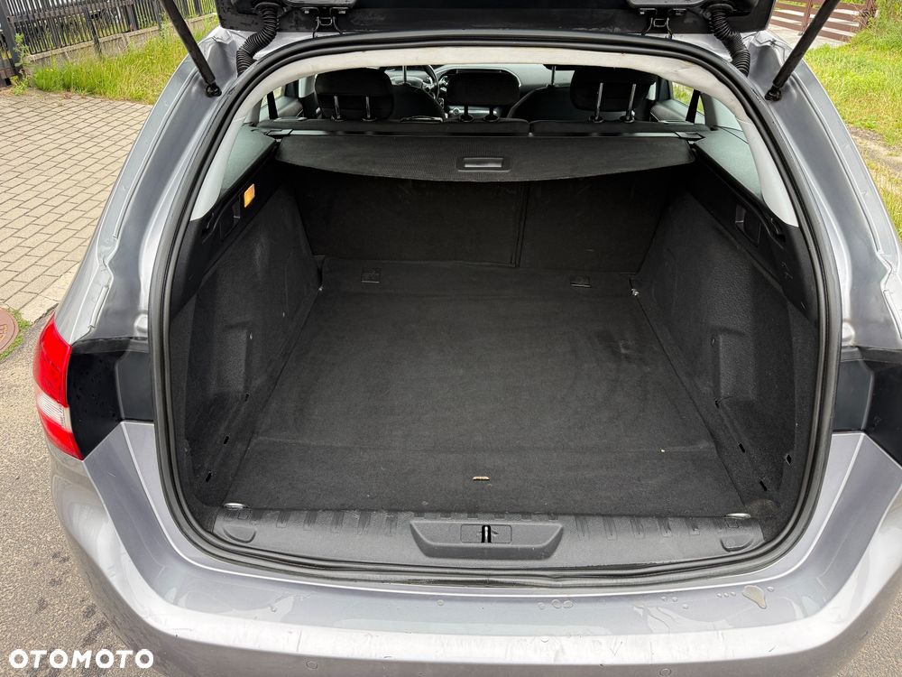 Peugeot 308 1.5 BlueHDi Active S&S EAT8 - 10