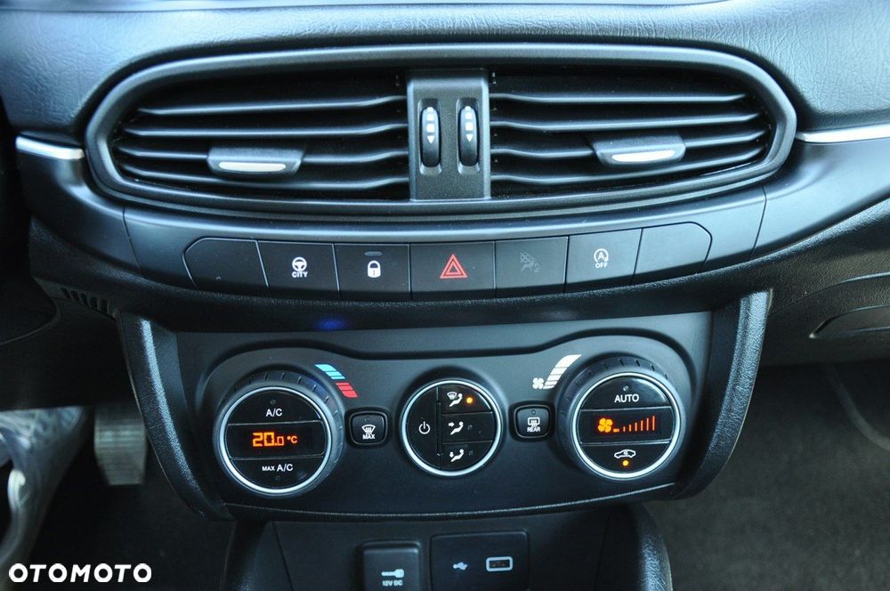 Fiat Tipo 1.4 16v Street - 17