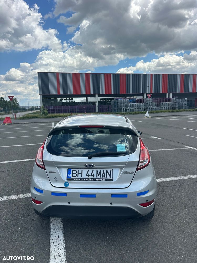 Ford Fiesta 1.5 TDCi Champions Edition - 6