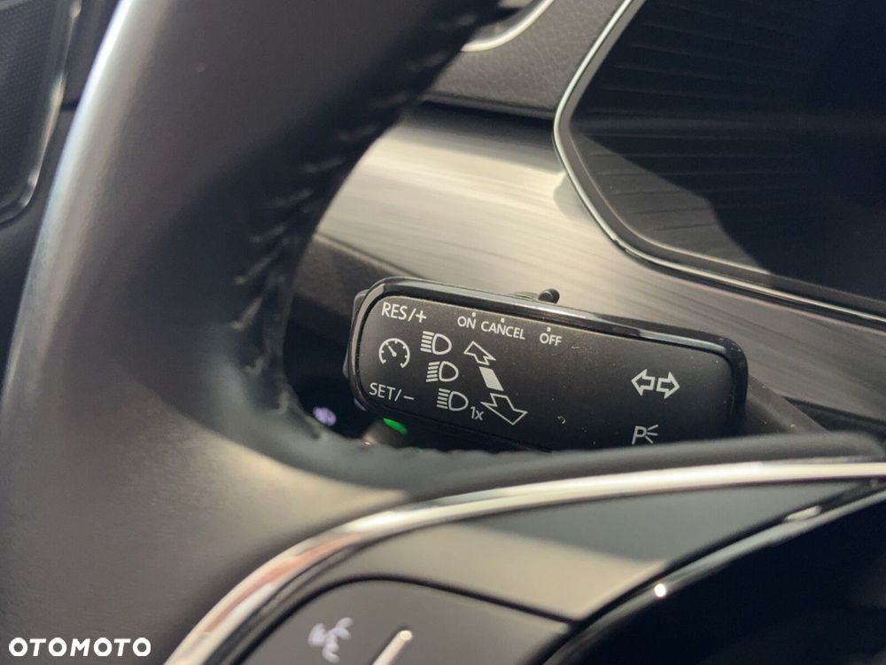 Skoda Superb 2.0 TDI SCR Ambition DSG - 26