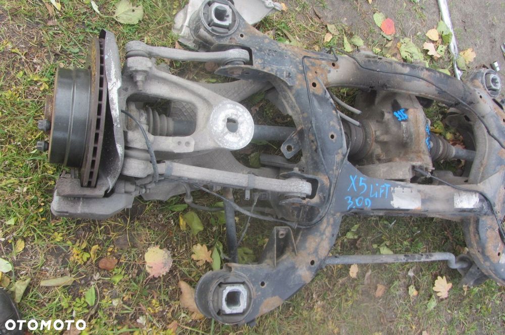 zawieszenie tył wahacz belka bmw e70 x5 e71 x6 kpl - 3