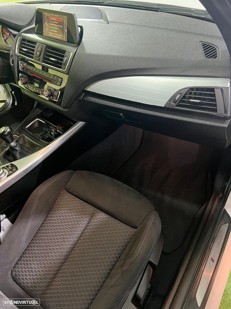 BMW 118 d Pack M - 14