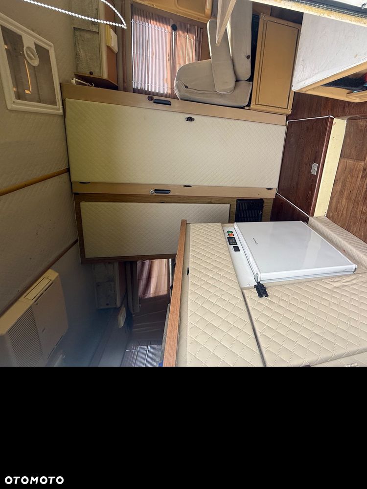 Renault Winnebago - 9