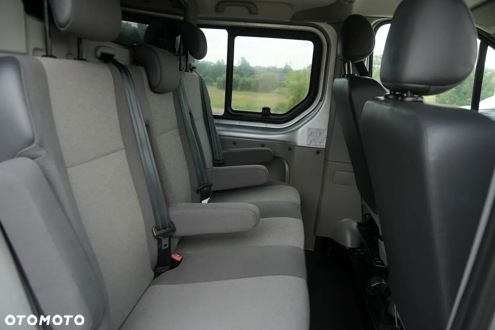 Renault Trafic - 25