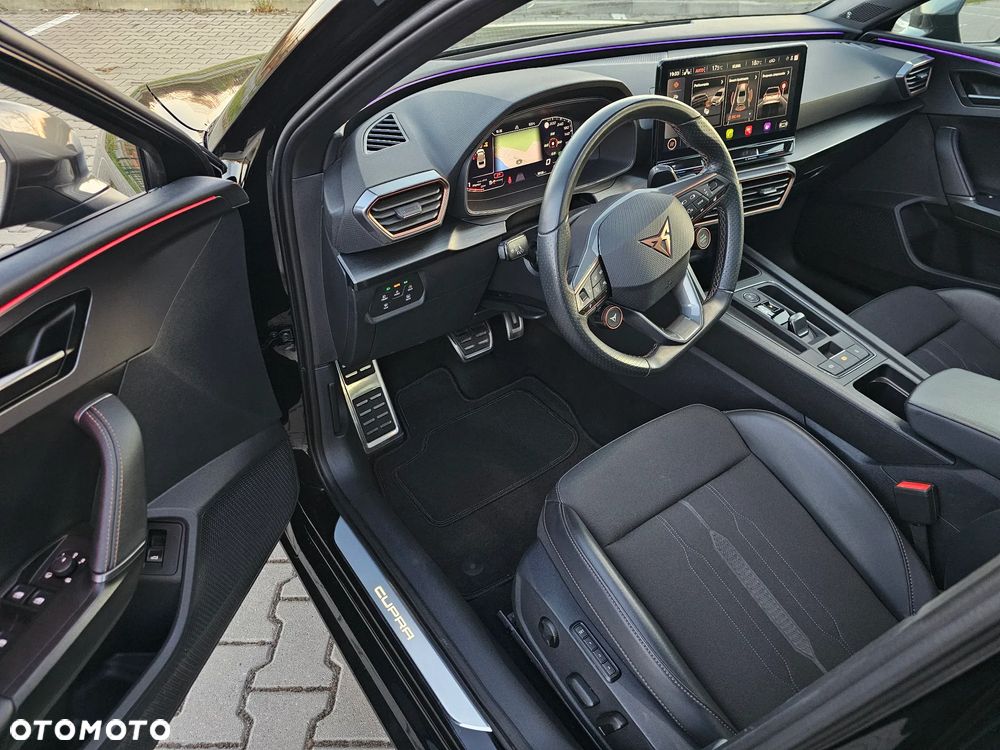 Cupra Leon Sportstourer 2.0 TSI 4Drive DSG VZ CUP - 27