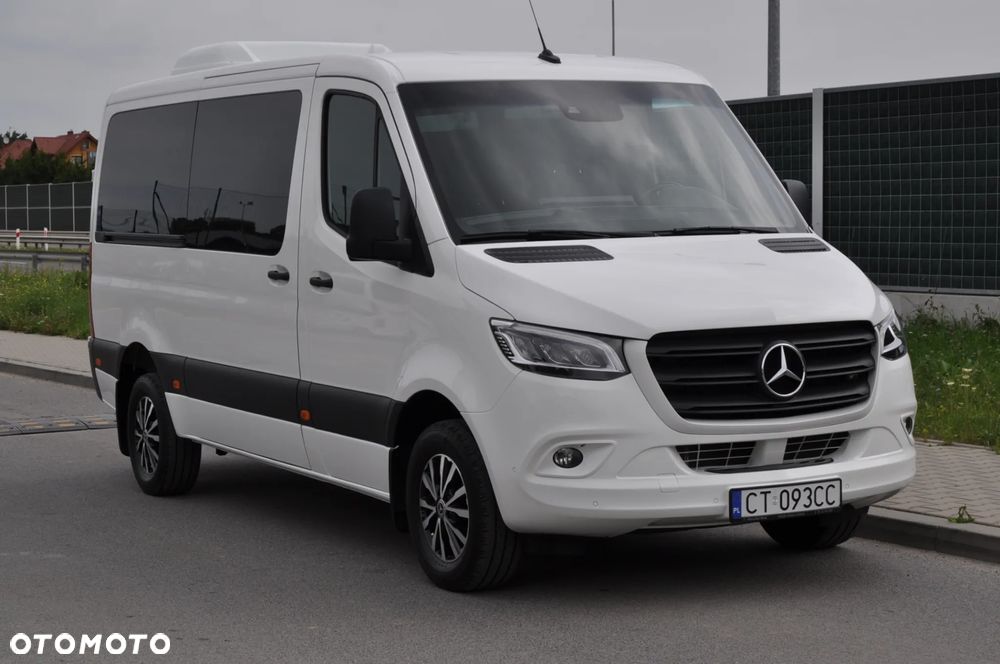 Mercedes-Benz Sprinter - 9