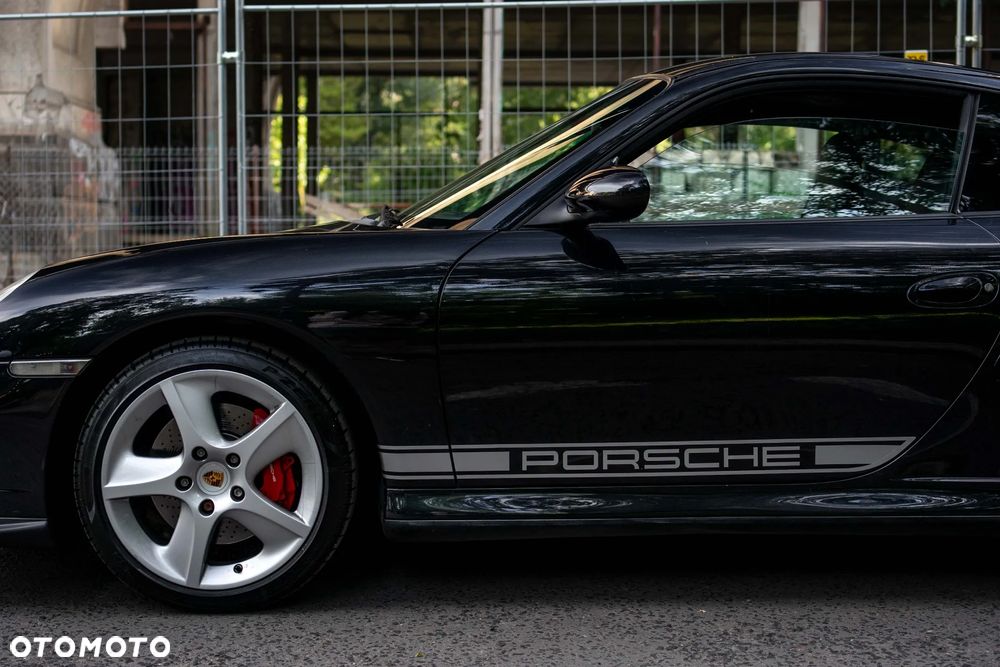 Porsche 911 - 9