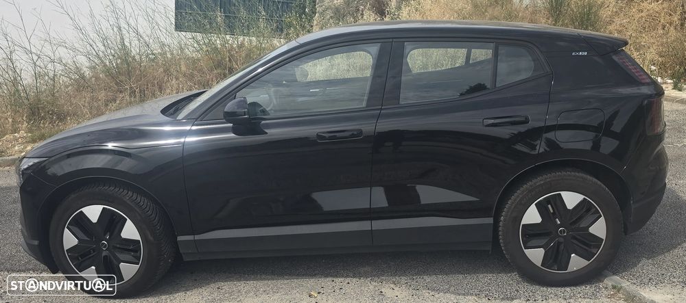 Volvo EX30 Single Motor Extended Range RWD Core - 20