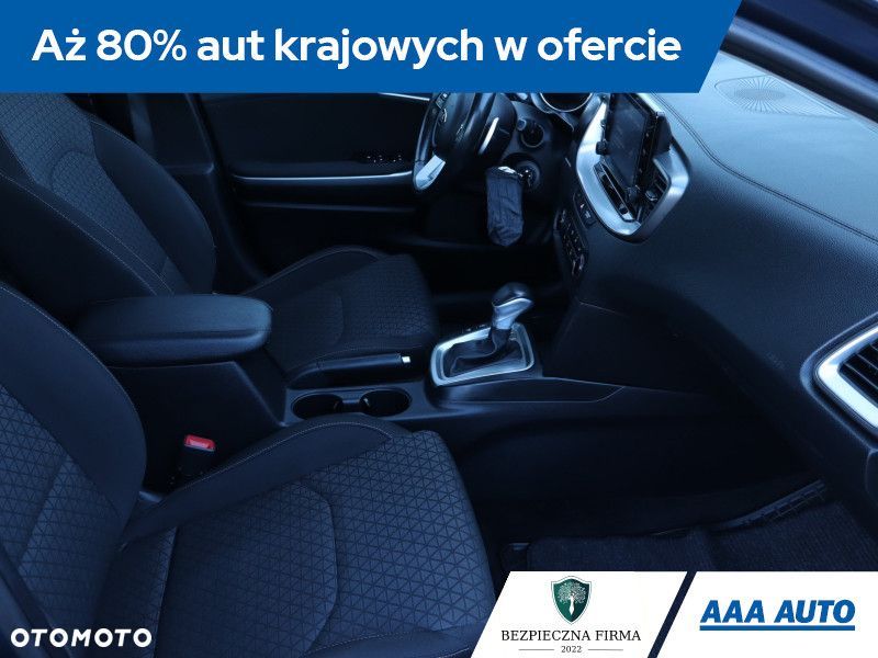 Kia XCeed - 11