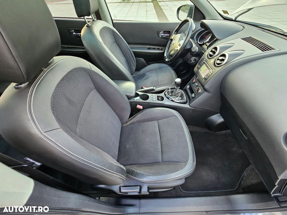 Nissan Qashqai 1.6 DCI TEKNA - 29